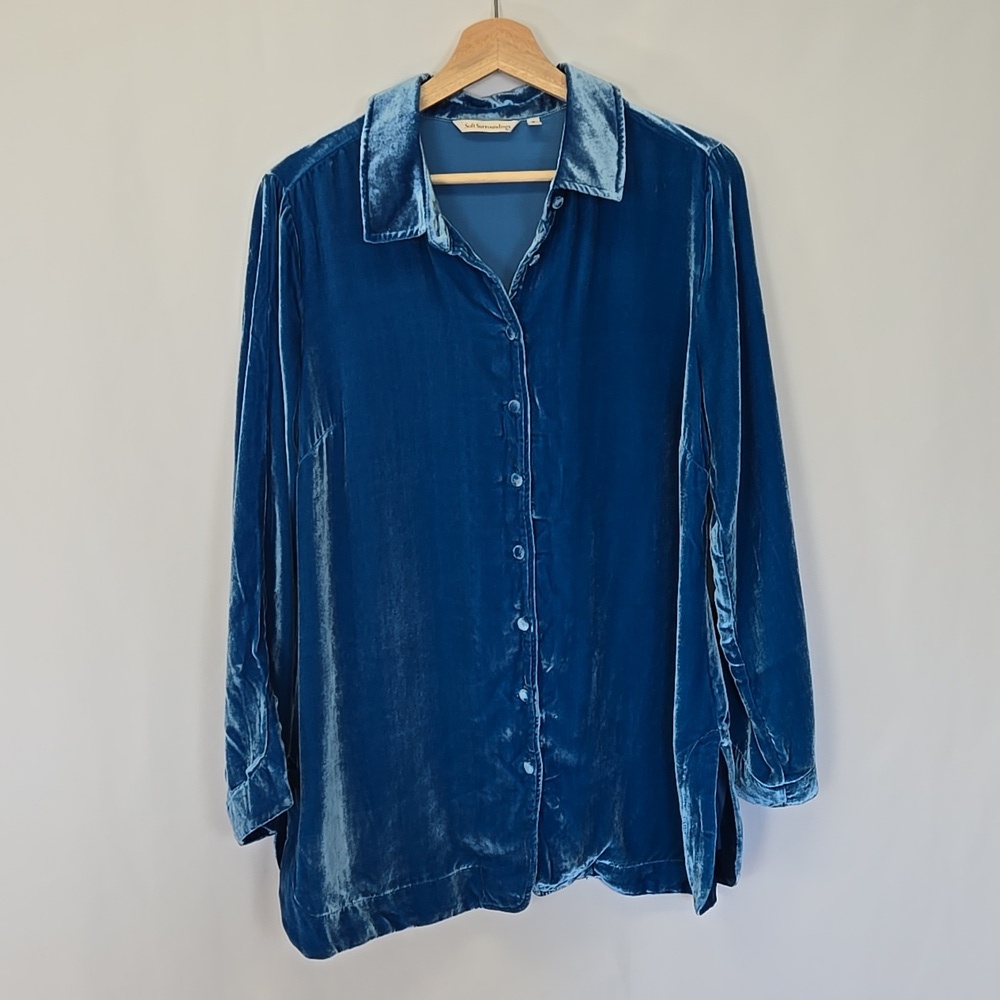 Soft Surroundings Velvet Boyfriend Tunic - Size Medium - Picture 2 of 15